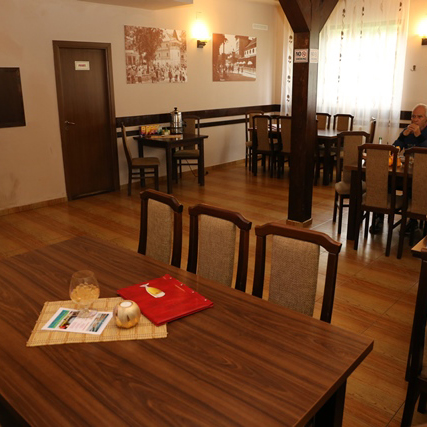 Restaurantul Ezustfenyo